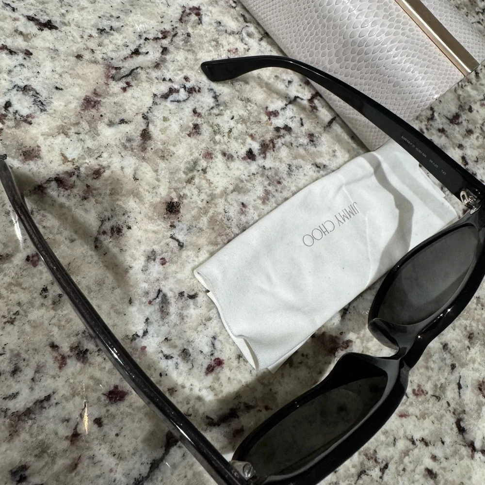 Jimmy Choo Elegant Black sparkle ✨ Sunglasses